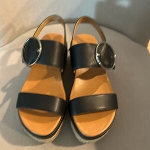 Ugg wedge espadrilles Size 35.